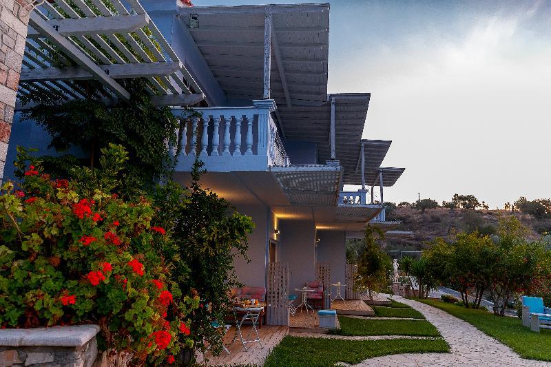 Sunny Place Resort Kranidi Exteriör bild